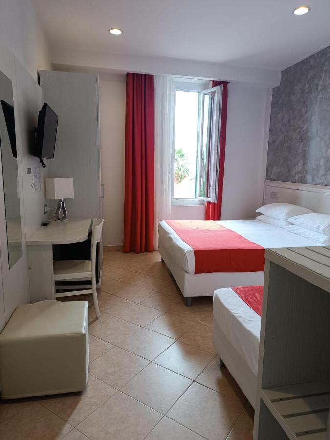 Hotel Lido Varazze Esterno foto
