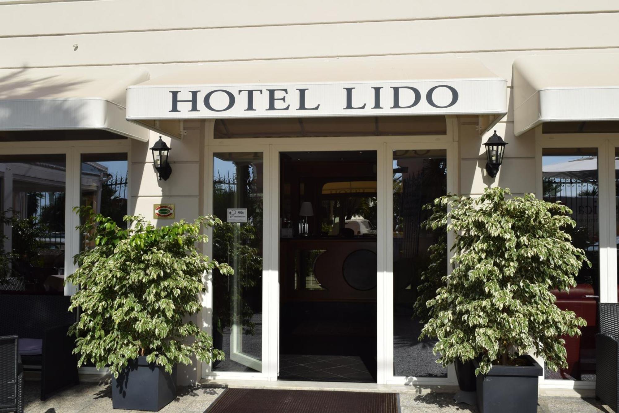 Hotel Lido Varazze Esterno foto