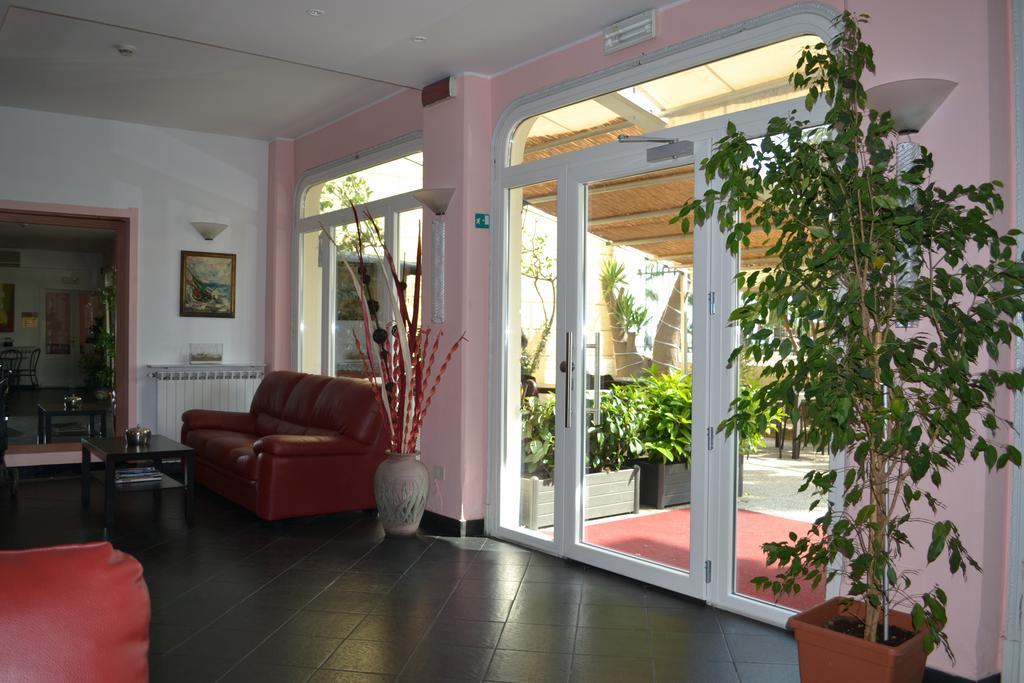 Hotel Lido Varazze Esterno foto