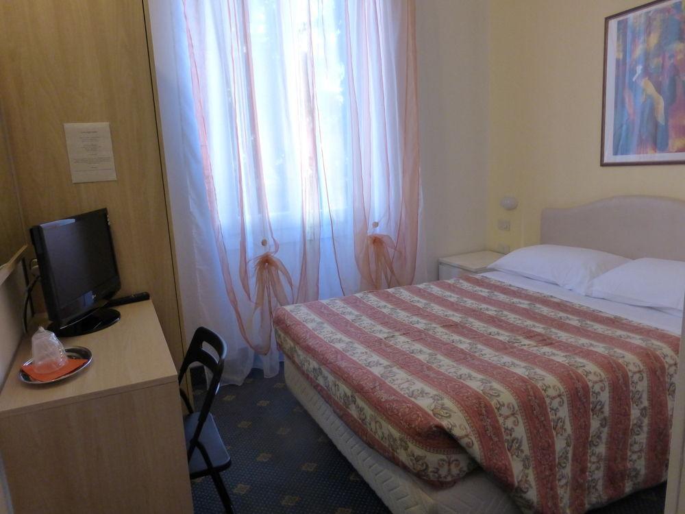 Hotel Lido Varazze Esterno foto
